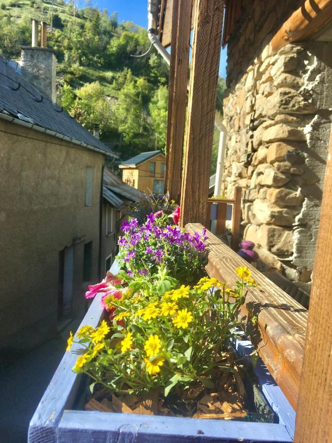 Chalet D'Hotes Auris Bed & Breakfast Eksteriør bilde